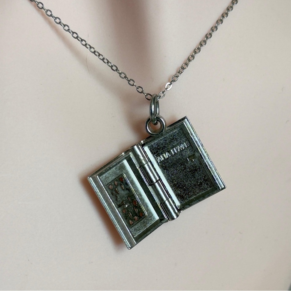 Silver Locket Necklace - Picture 5 of 8